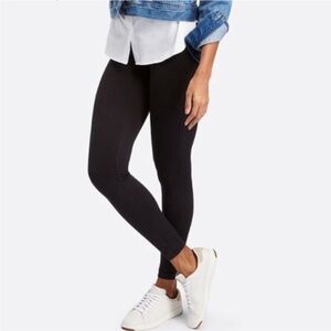 Spanx Look At Me Now Black Leggings. Size XL.